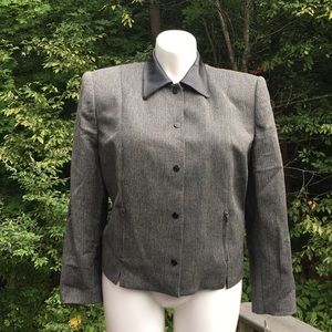 Valerie Steven faux leather collar jacket size 18W